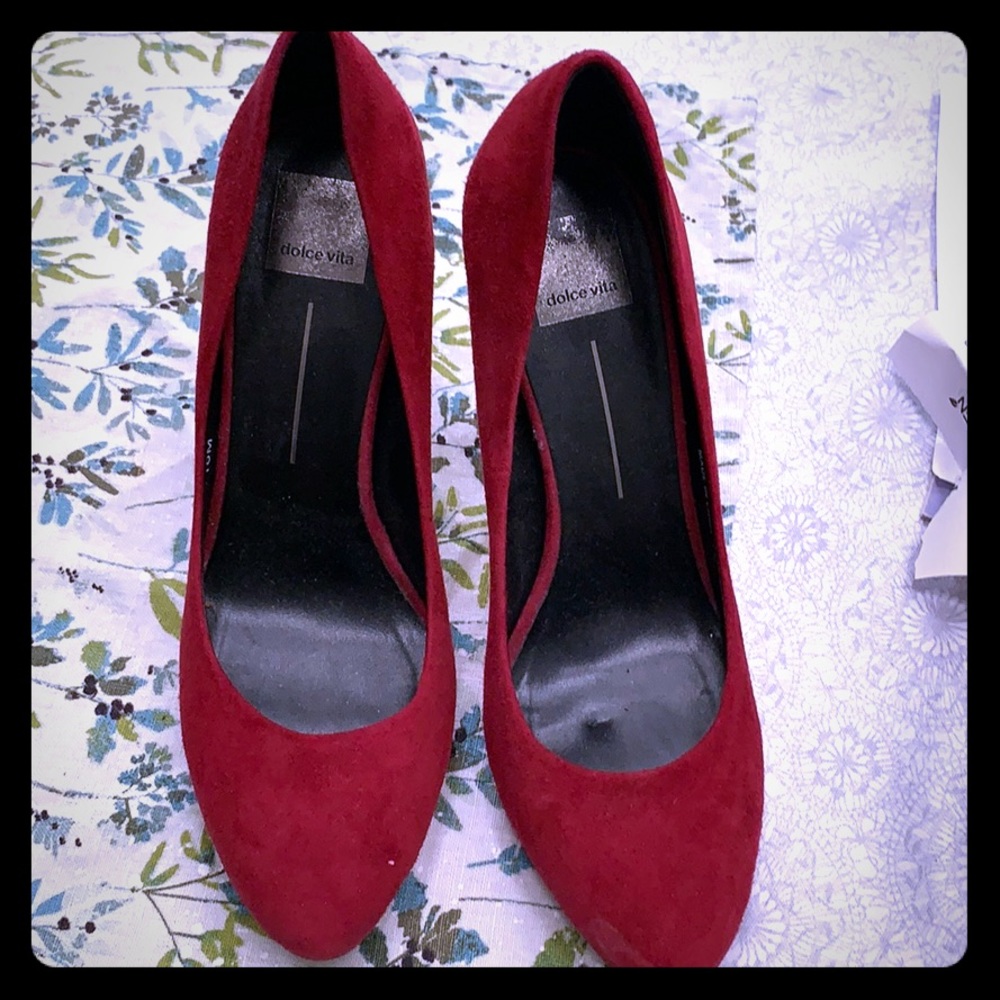 Suede red Dolce Vita Pumps